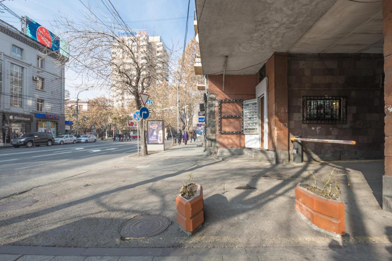 Hotel Armeni 예레반 외부 사진